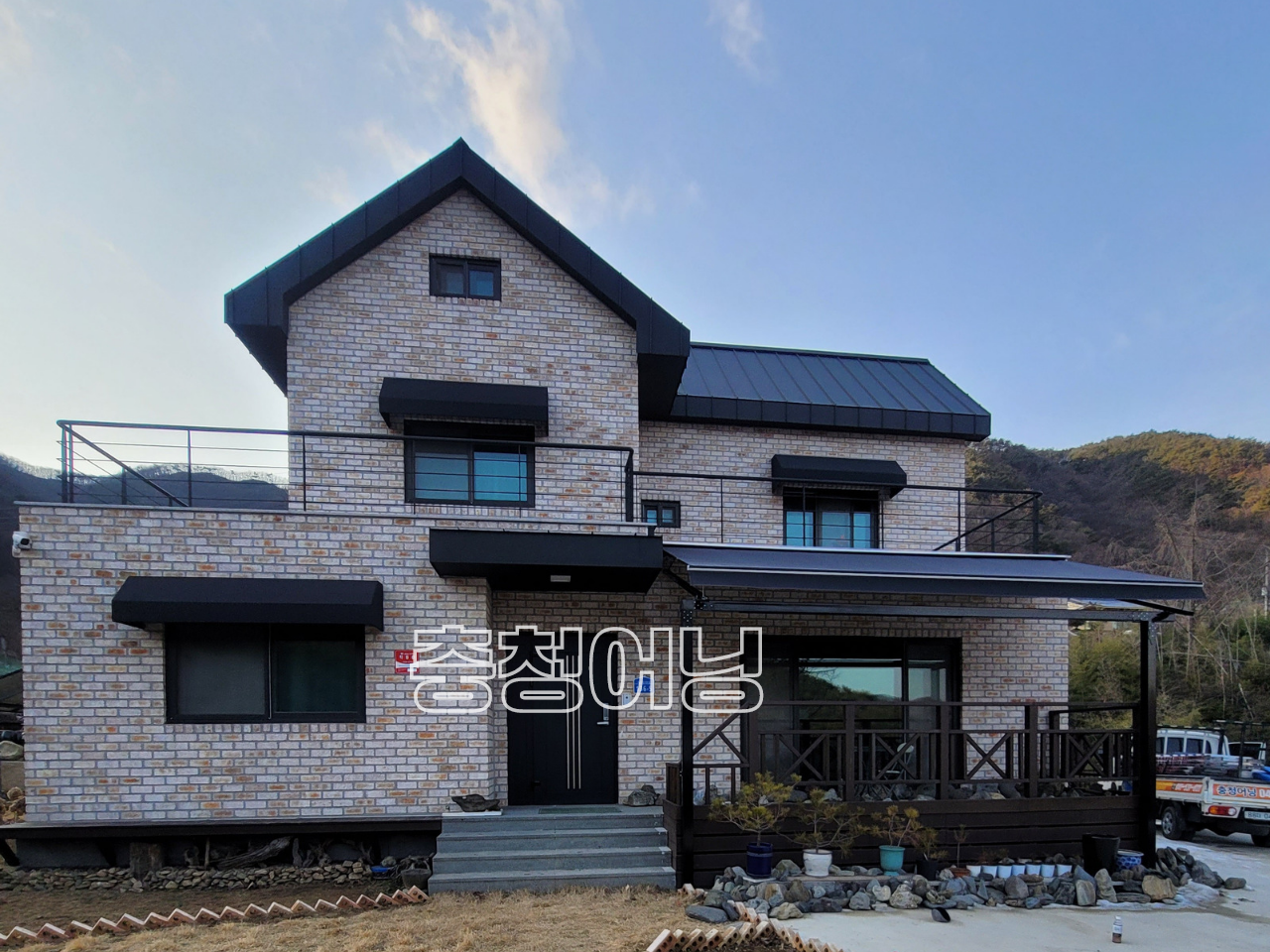 2042171669_TOCeKdnw_7713b0734607afb750af64818b6f9e84c7ae5360.png 이미지크게보기