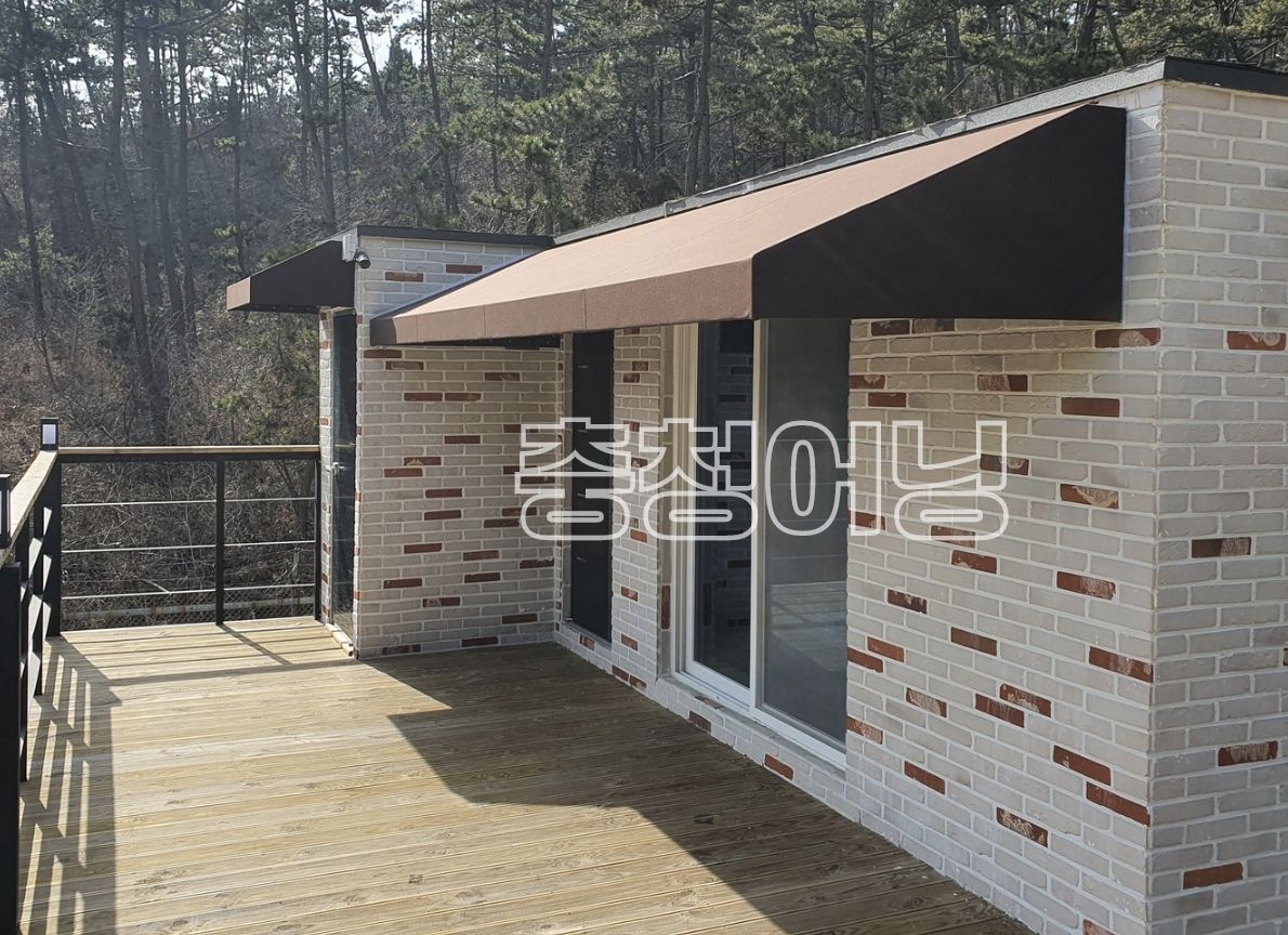 2042171669_YGoQiTKD_46bb35a057746c9bc25d43f2a65ec0974273078a.jpg 이미지크게보기
